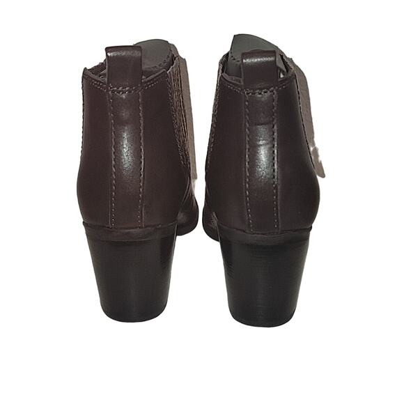 NIB Marc Fisher Rental 2 Chelsea Boots - Picture 4 of 10